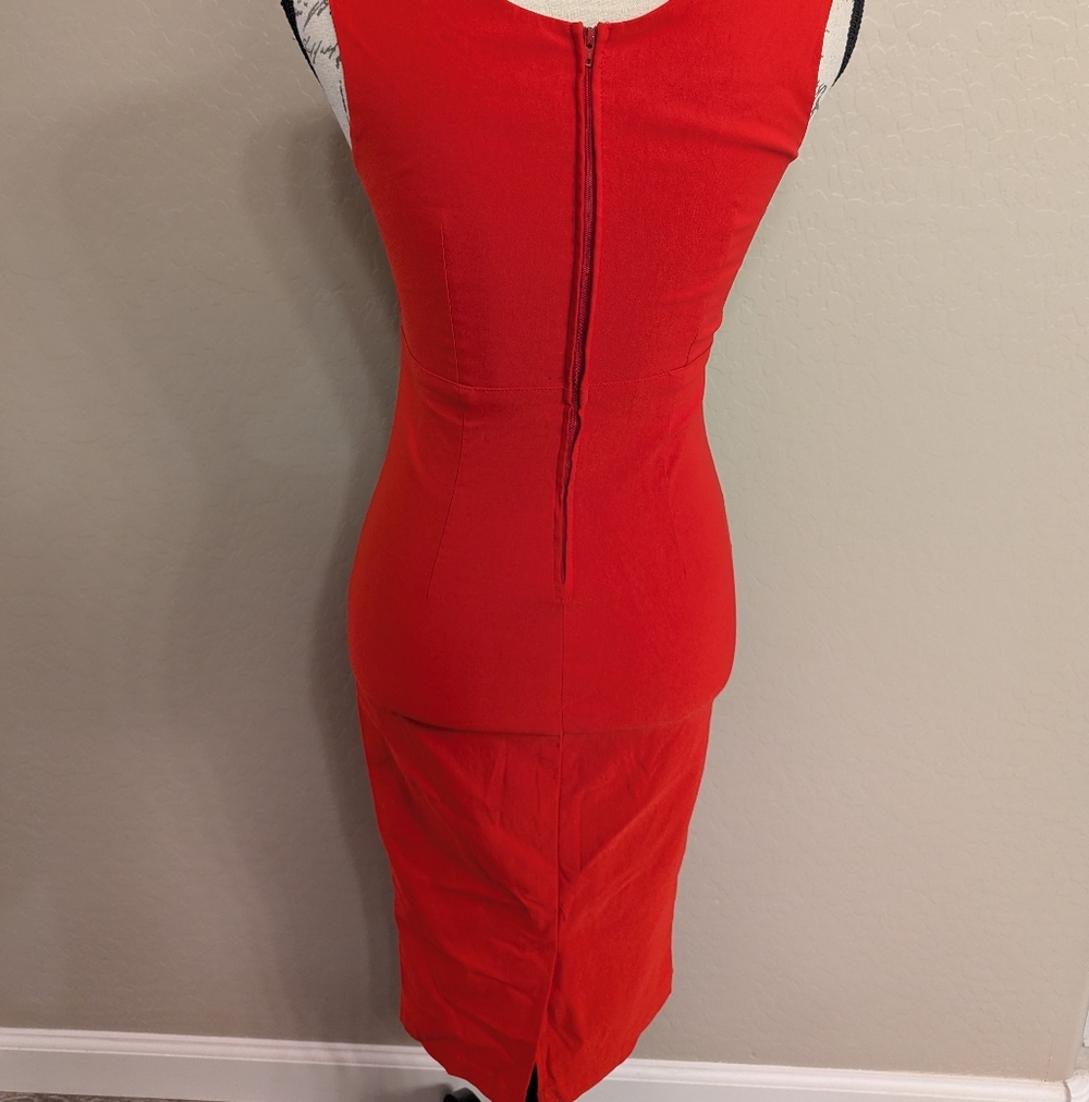 Rock Steady Elegant Classic Red Sleeveless Dress Faux Vintage Style Size 6 - Picture 4 of 5